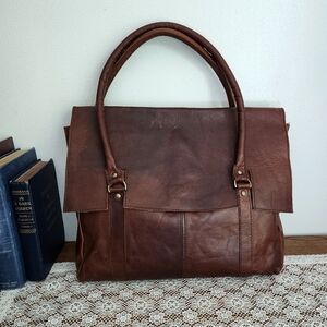 Sharo Leather Messenger Tote with Magnetic Flap